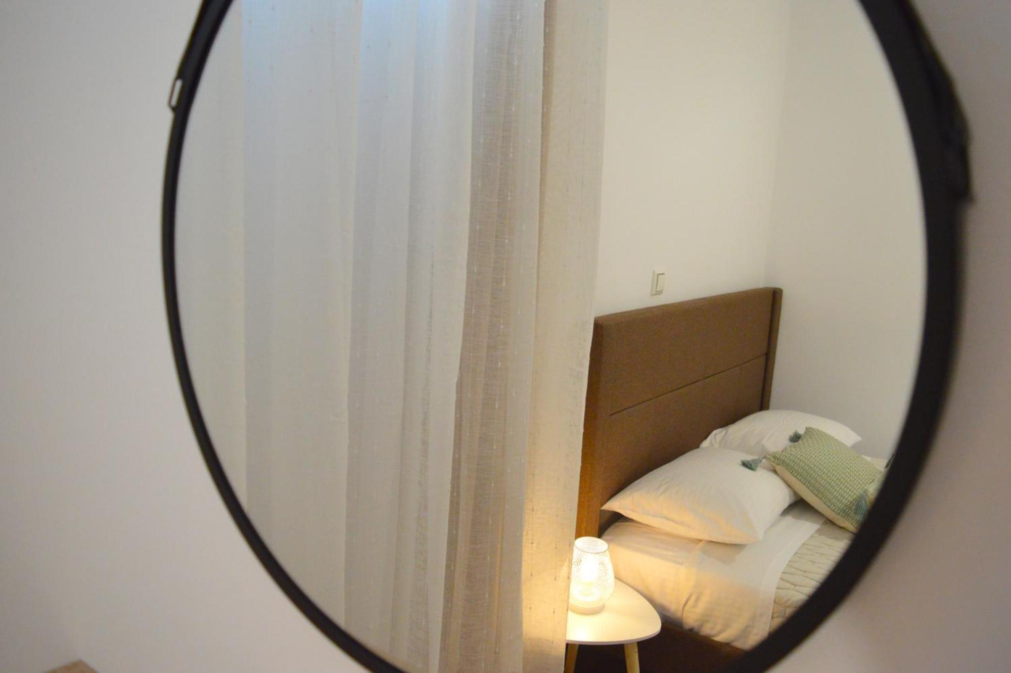 Sunshine House Apartment Ermoupoli Bagian luar foto
